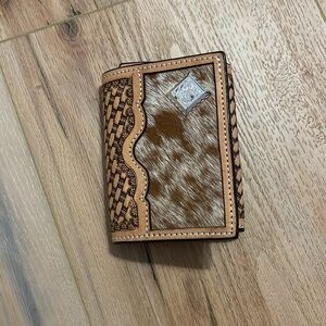 3D belt company wallet new with tag